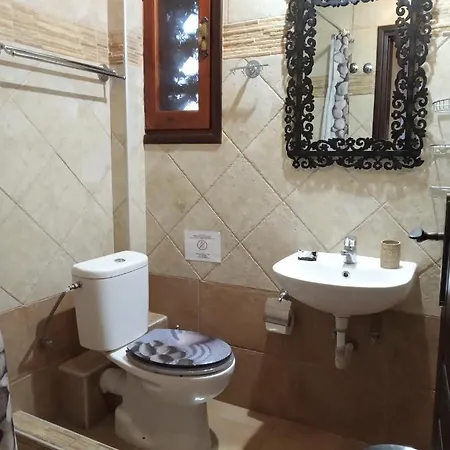 Han/Misafirhane Athina-milina *