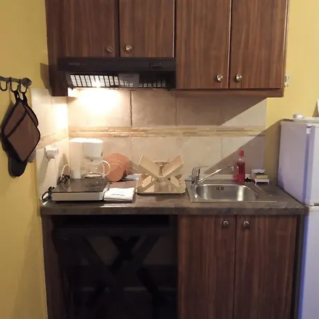 Athina-milina Han/Misafirhane