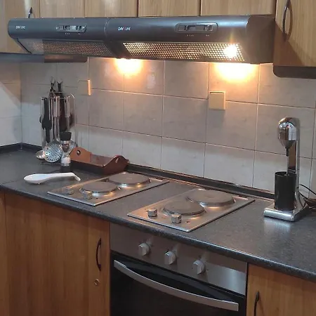 Han/Misafirhane Athina-milina *