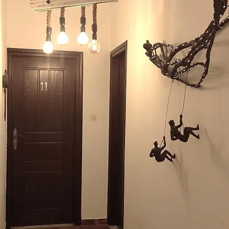 Han/Misafirhane Athina-milina Milina