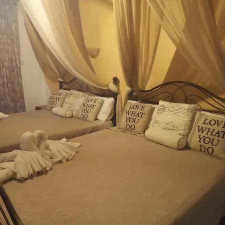 Athina-milina Inn