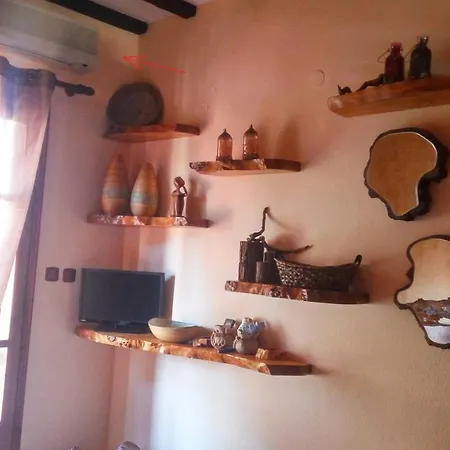 Athina-milina Inn Milina
