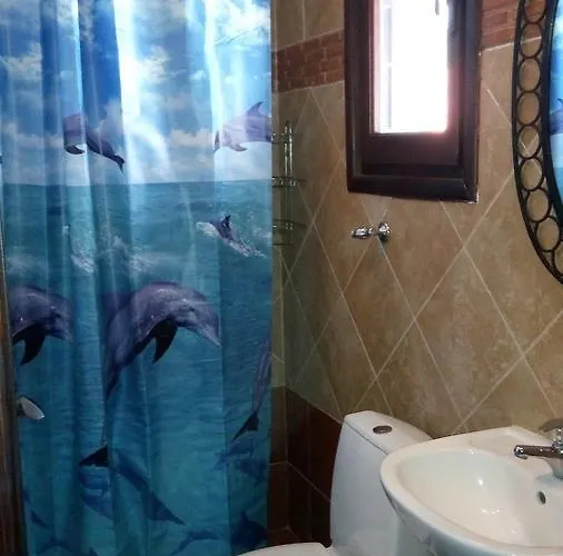 Inn Athina-milina Milina