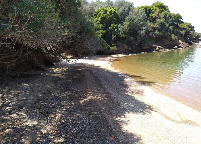 Athina-milina Inn Milina